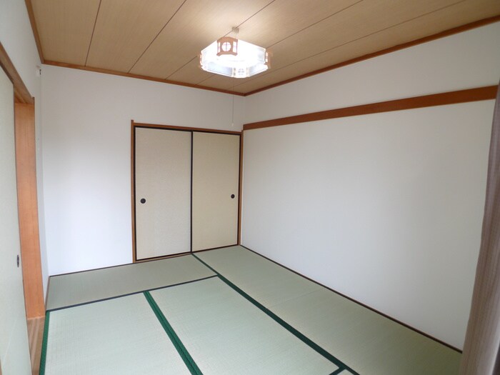 物件内観写真9　(居室)