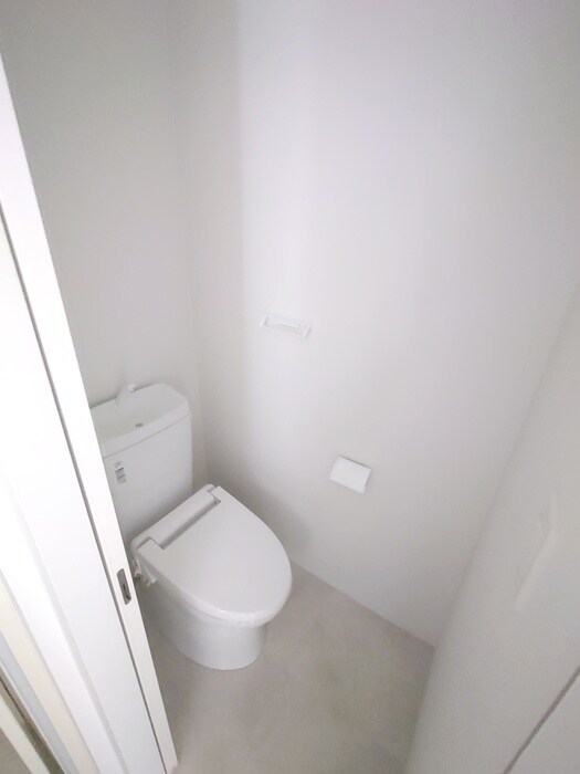 物件内観写真13　(トイレ)