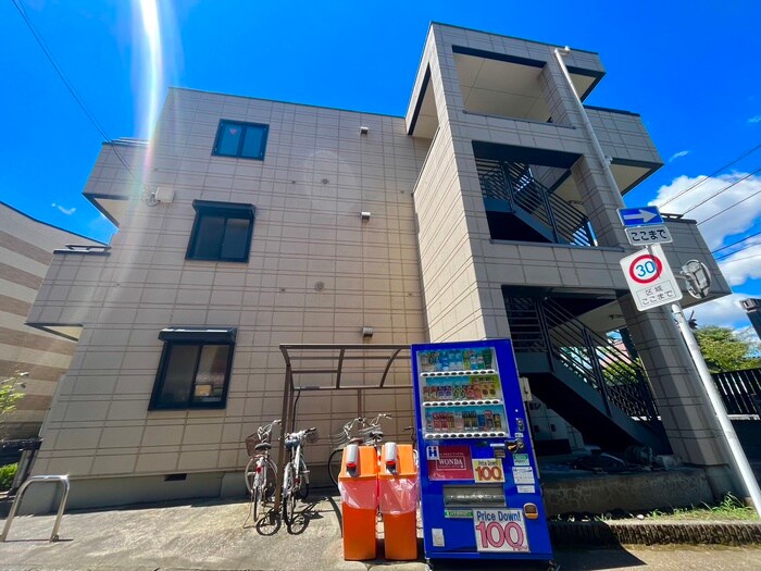 物件外観写真2　(外観写真)