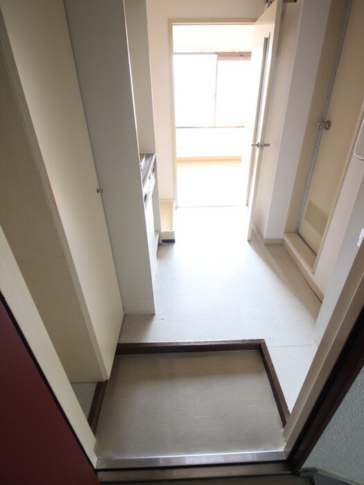 物件内観写真13　(廊下)