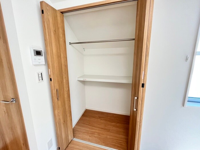 物件内観写真11　(収納)