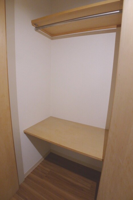 物件内観写真9　(収納)