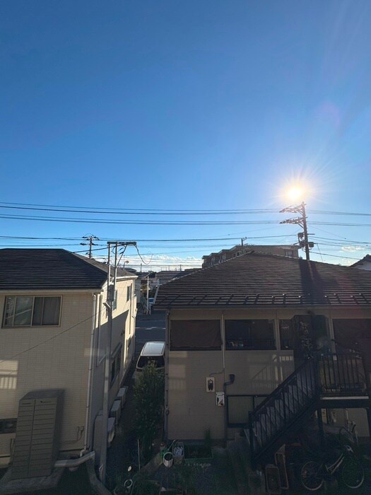 物件内観写真18　(室内からの展望)