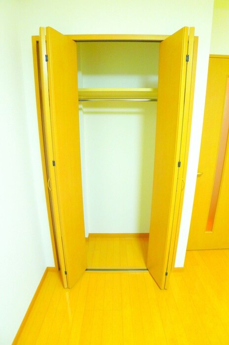 物件内観写真15　(収納)