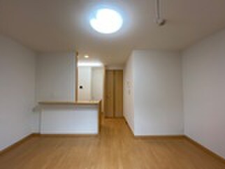 物件内観写真8　(廊下)