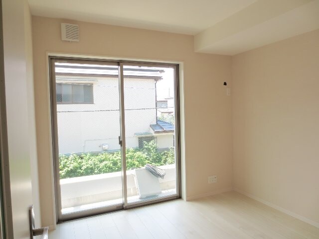 物件内観写真15　(居室)