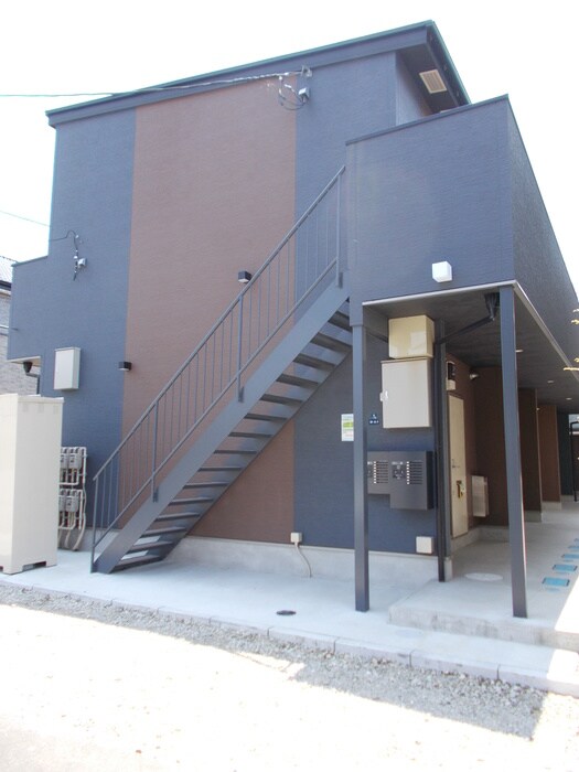 物件外観写真2　(外観写真)