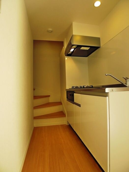 物件内観写真17　(廊下)