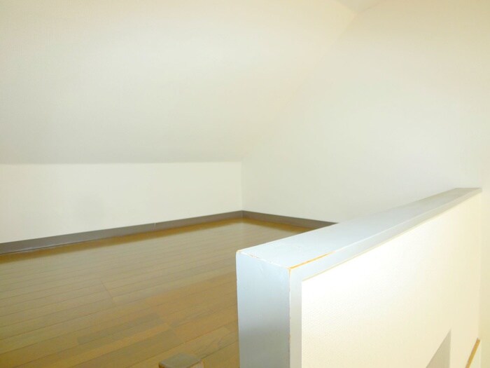 物件内観写真12　(ロフト)