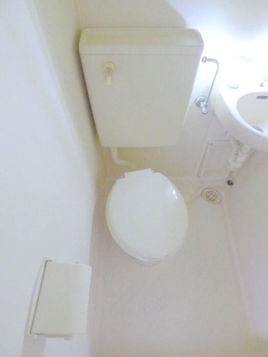 物件内観写真17　(トイレ)