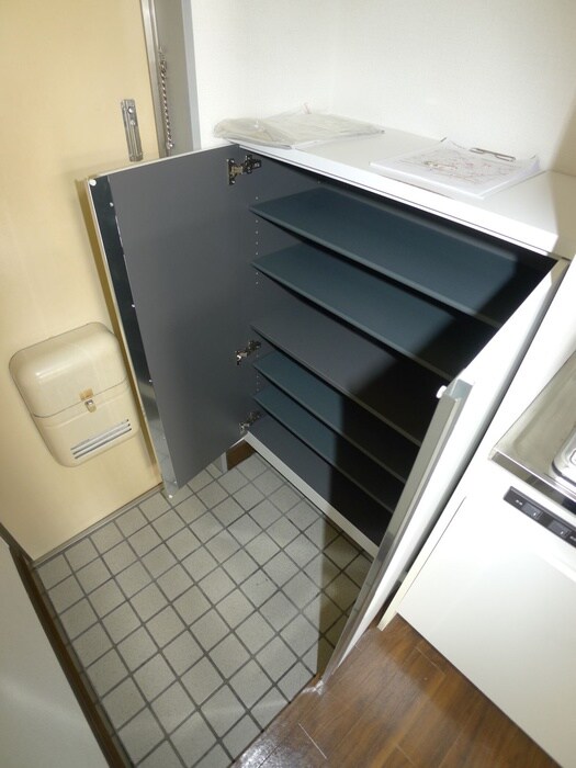 物件内観写真19　(靴箱)