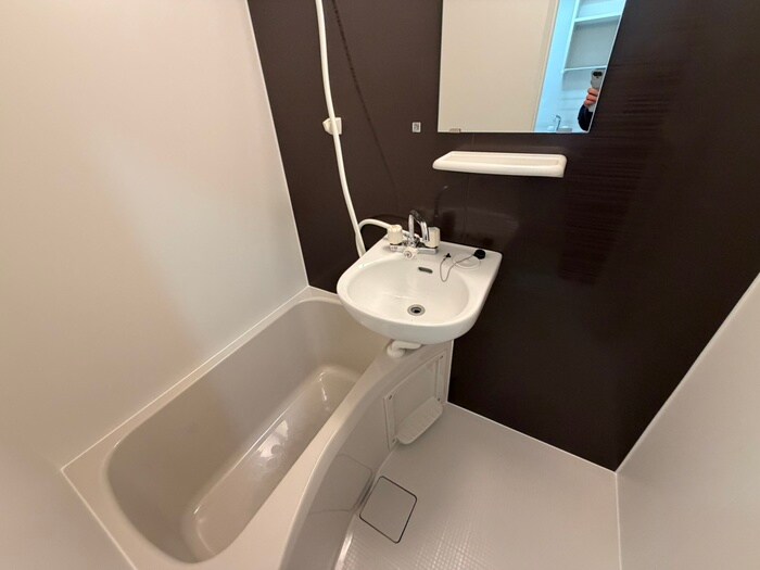 物件内観写真9　(バス／シャワールーム等)