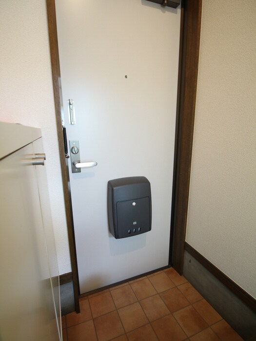 物件内観写真19　(玄関)