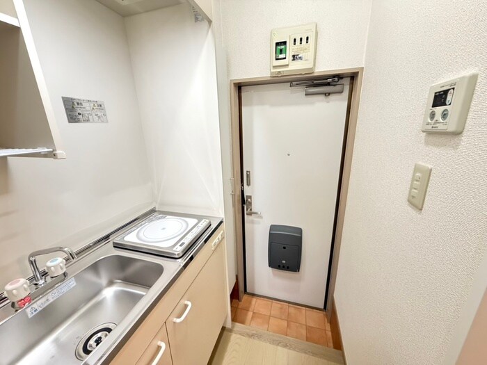 物件内観写真20　(玄関)