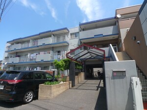 フェステルハイム新藤外観写真