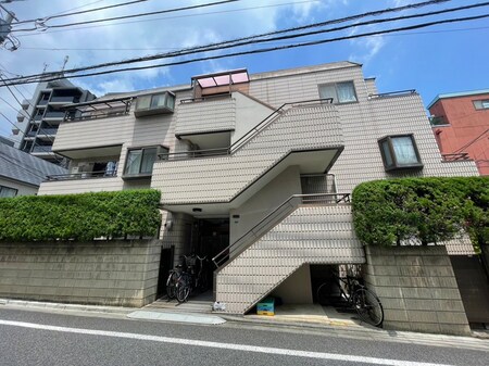 クレスト吉田（３０２）外観写真