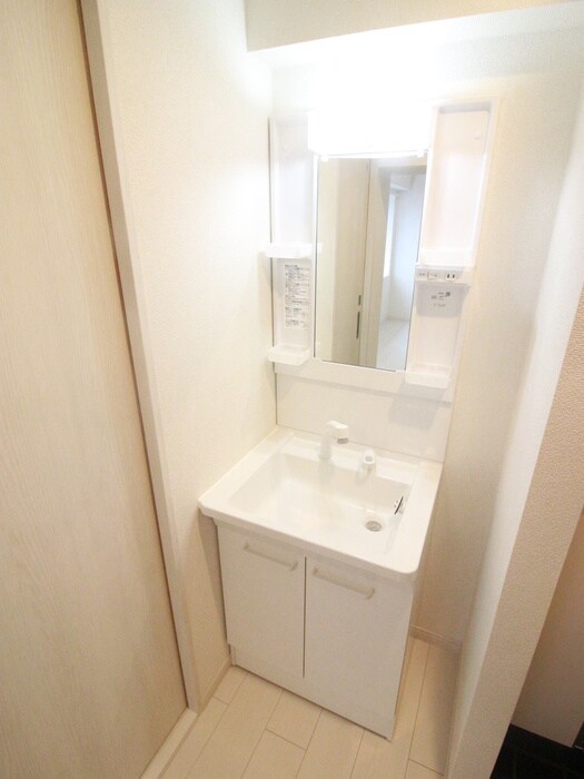 物件内観写真15　(洗面)