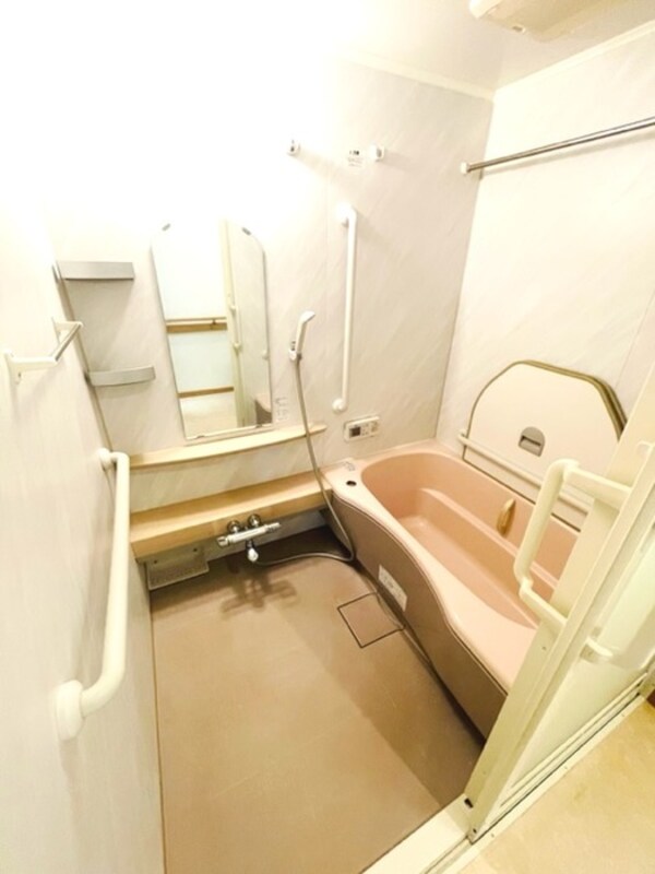 バス／シャワールーム等