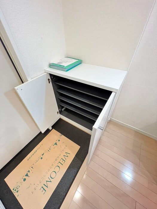 物件内観写真18　(靴箱)