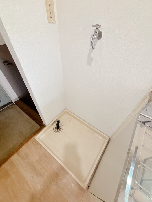 物件内観写真19　(洗濯機置場)