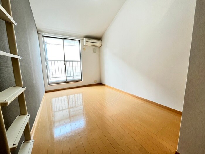 物件内観写真18　(居室)