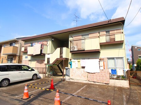 もちの木ハイツ外観写真