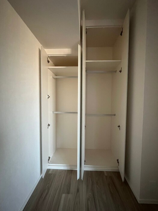 物件内観写真11　(収納)