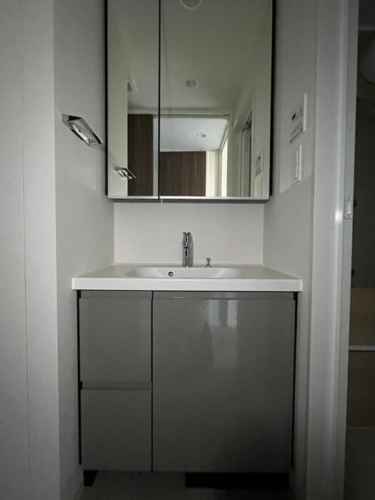 物件内観写真15　(洗面)