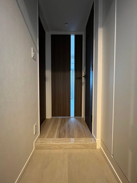 物件内観写真19　(廊下)