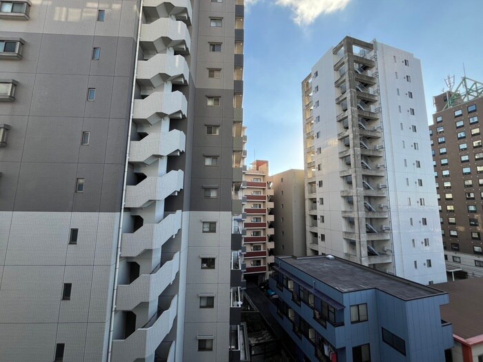 物件内観写真19　(室内からの展望)