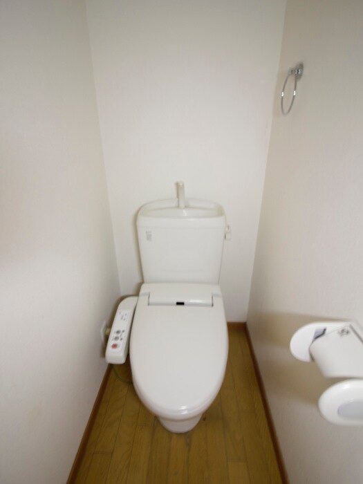 物件内観写真11　(トイレ)