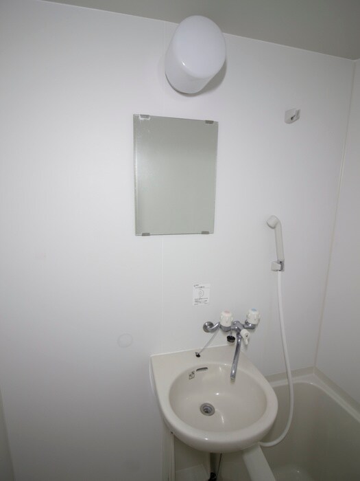 物件内観写真12　(洗面)