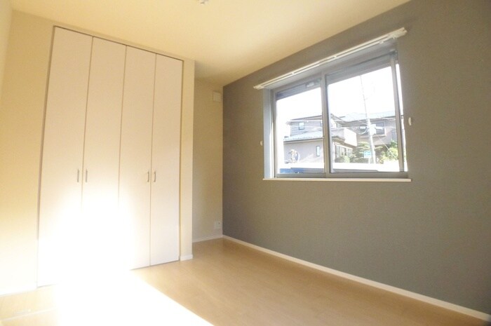 物件内観写真11　(居室)