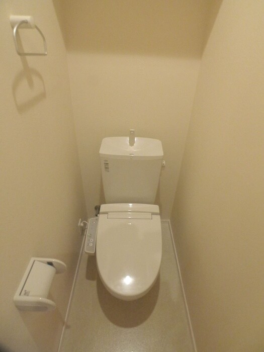 物件内観写真16　(トイレ)