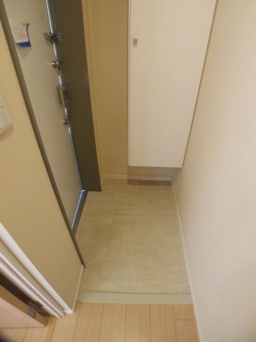 物件内観写真19　(玄関)