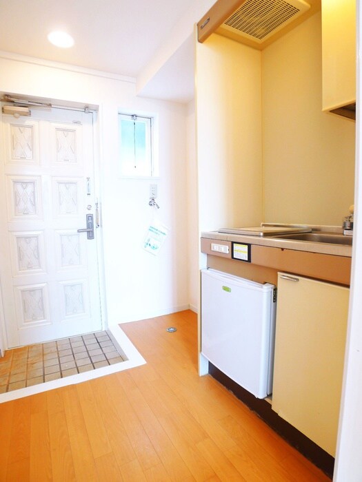 物件内観写真19　(玄関)