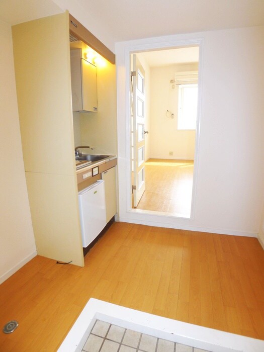 物件内観写真20　(廊下)