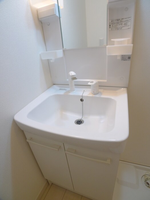 物件内観写真8　(洗面)