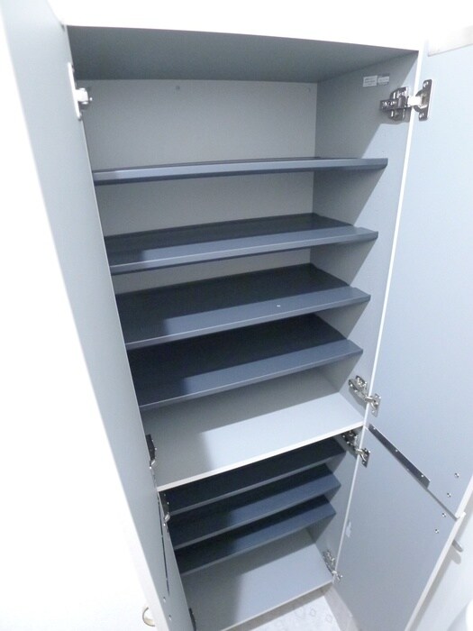 物件内観写真18　(靴箱)