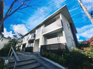 フラワーハイツ芹が谷B外観写真
