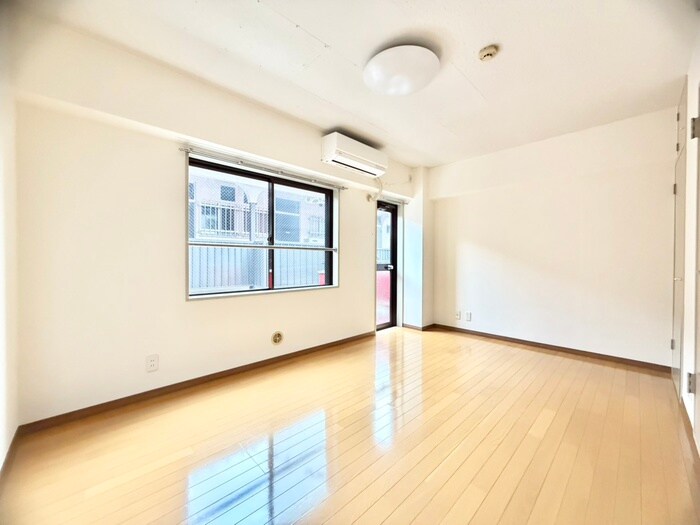 物件内観写真16　(居室)