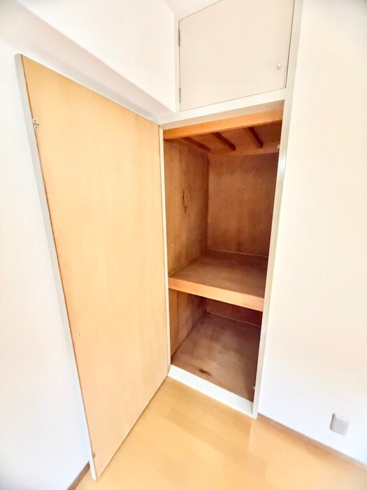物件内観写真20　(収納)