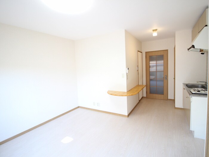 物件内観写真10　(廊下)