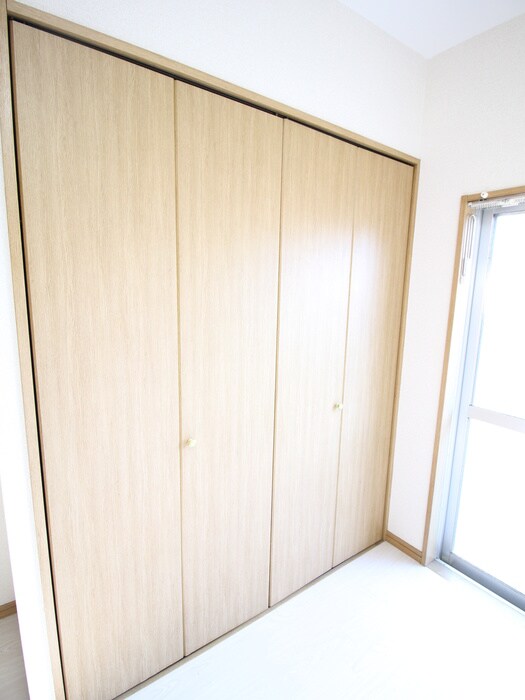 物件内観写真12　(収納)