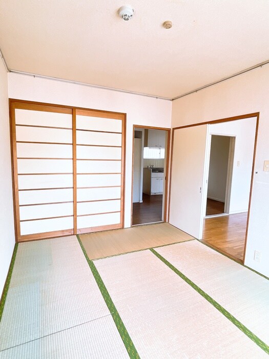 物件内観写真18　(居室)