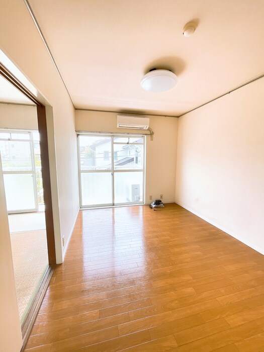 物件内観写真21　(居室)