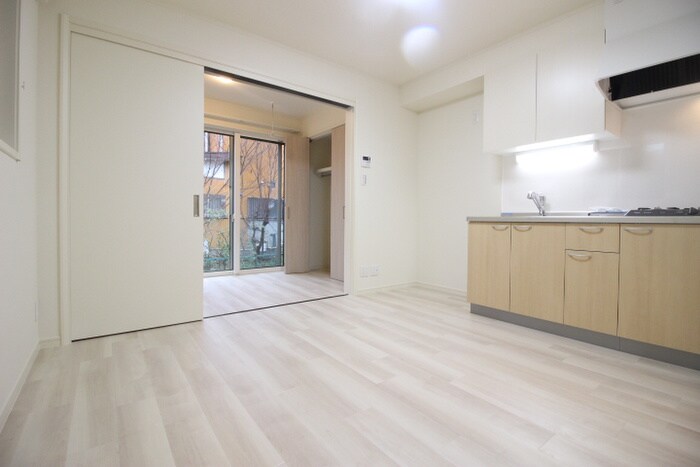 物件内観写真7　(居室)