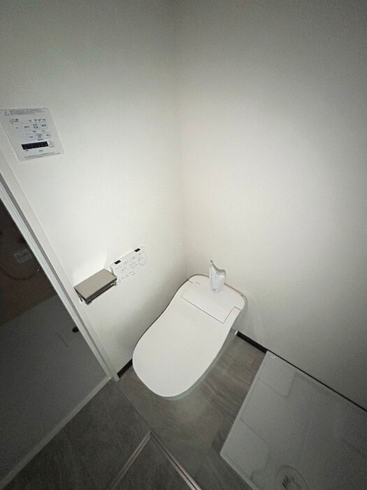 物件内観写真12　(トイレ)