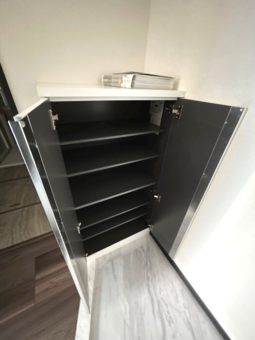 物件内観写真15　(靴箱)