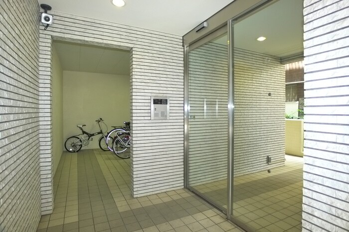 物件外観写真4　(建物設備)